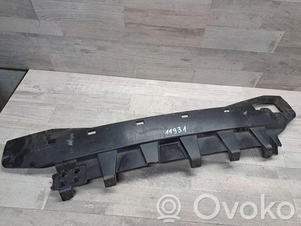 BMW 5 F10 F11 Galinis laikiklis bamperio 