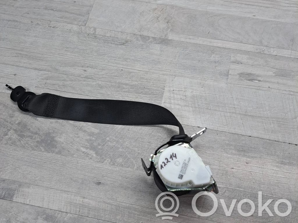 BMW 5 F10 F11 Pas bezpieczeństwa fotela tylnego środkowego 