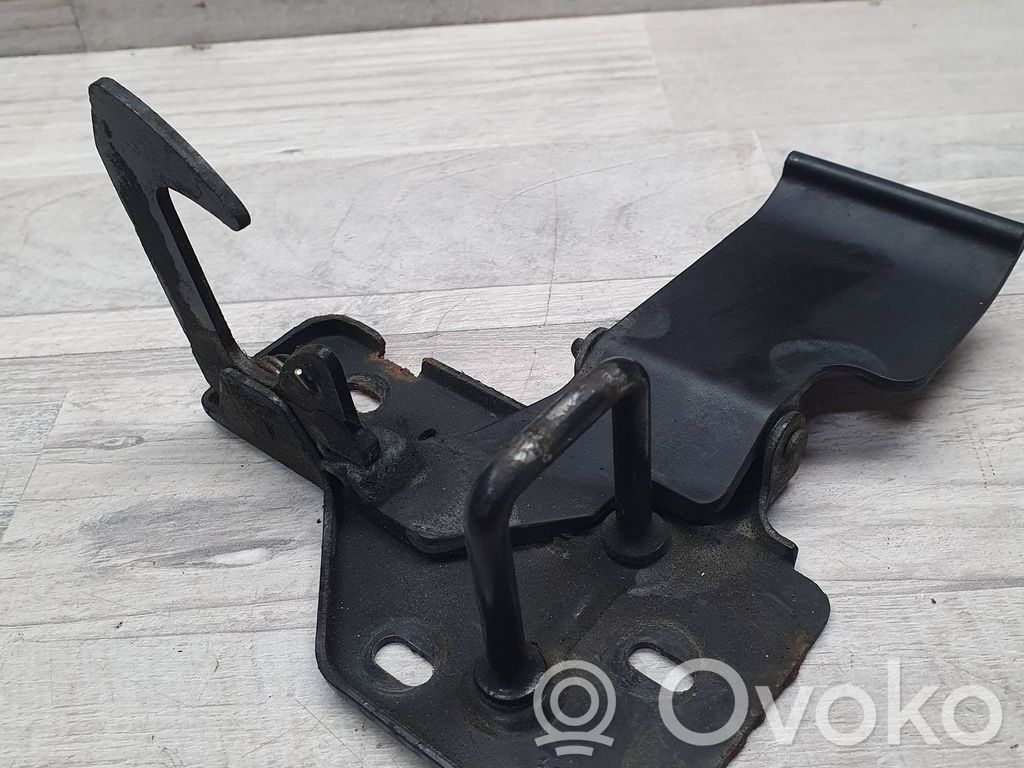 Seat Ibiza III (6L) Rygiel / Zaczep zamka pokrywy przedniej / maski silnika 