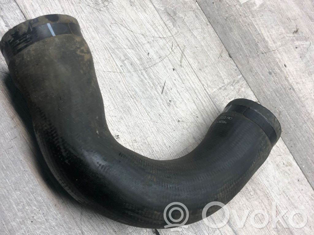 Volkswagen Golf VI Wąż / Rura intercoolera 