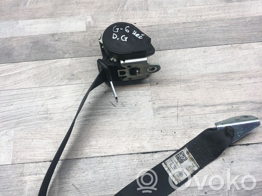 Volkswagen Golf VI Takaistuimen turvavyö 