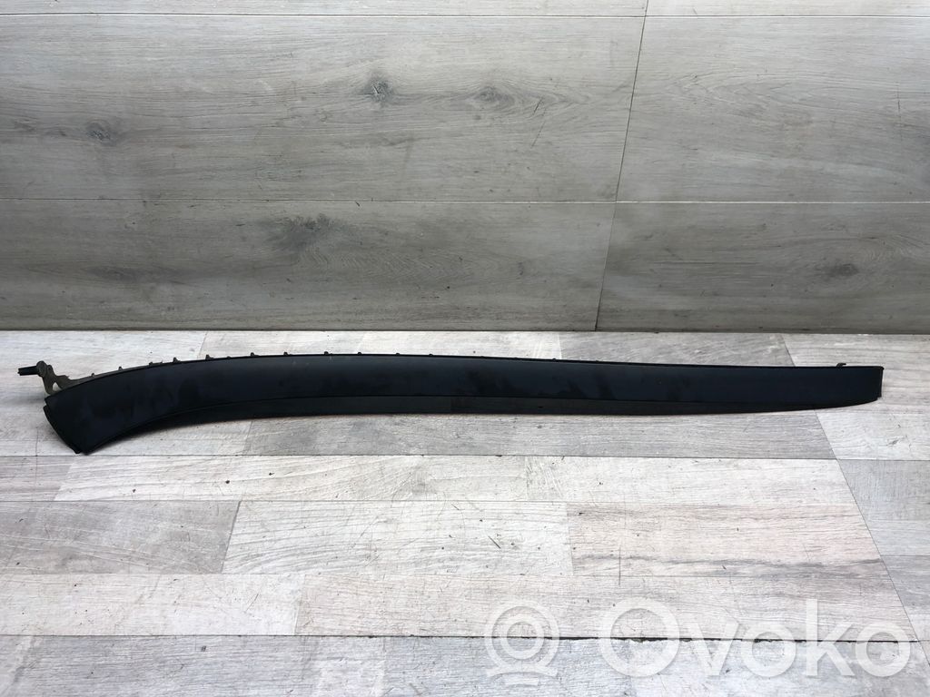 Windshield trim   5P0854542E,5P0854542F,96139,DR310180