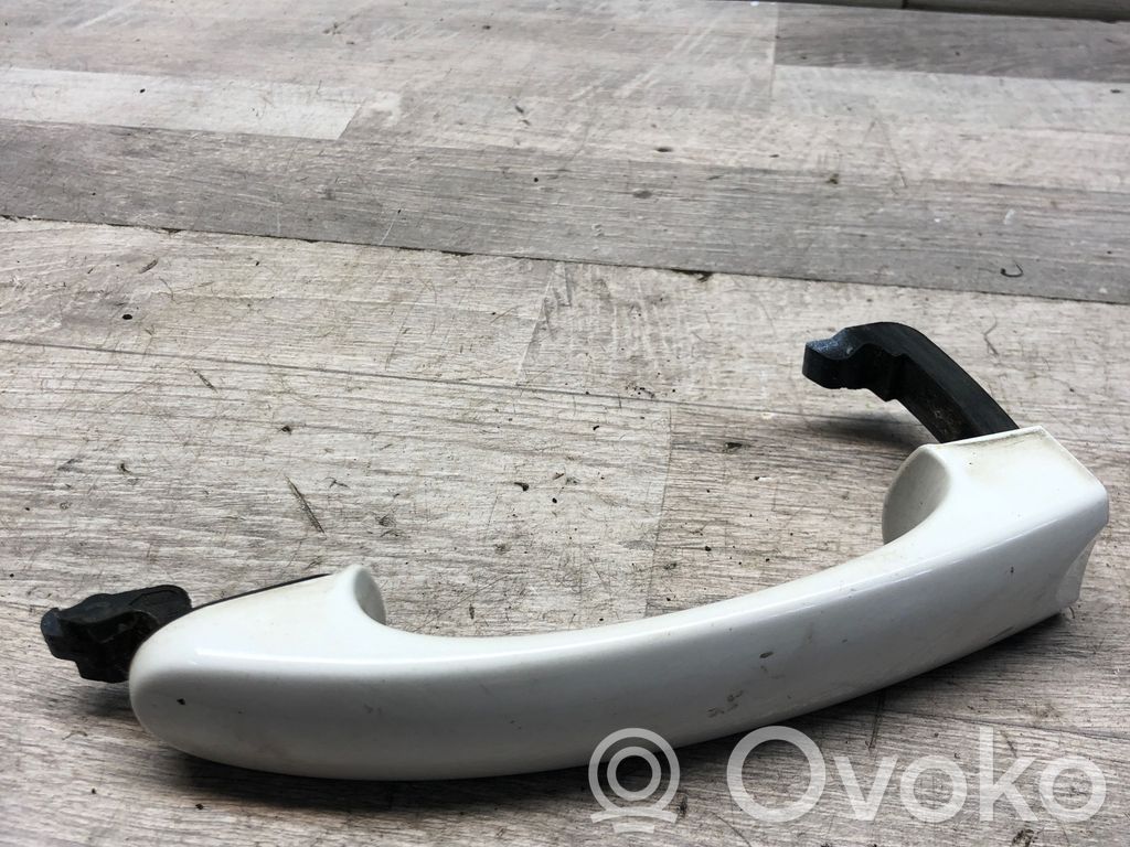 Volkswagen Caddy Manecilla externa puerta delantera 