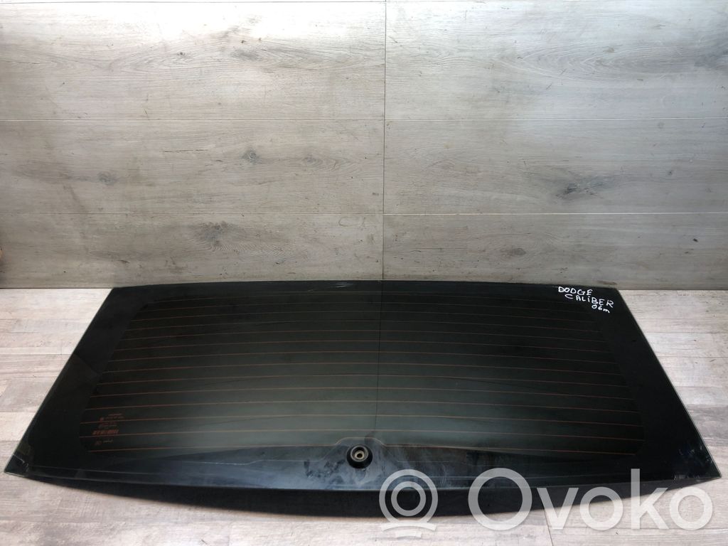 Dodge Caliber Rear windscreen/windshield window 