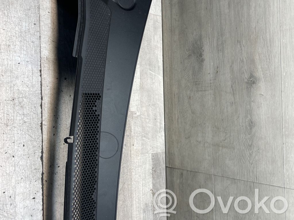 Peugeot 5008 Rivestimento del tergicristallo 