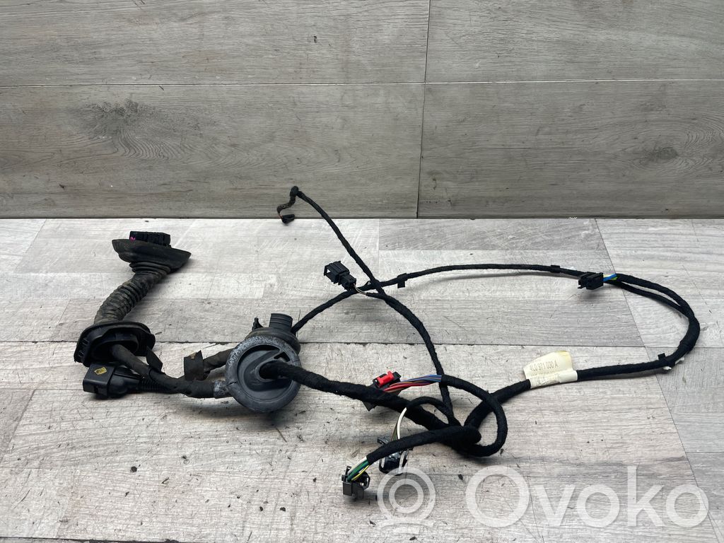 Audi Q7 4L Wiązka przewodów drzwi przednich 