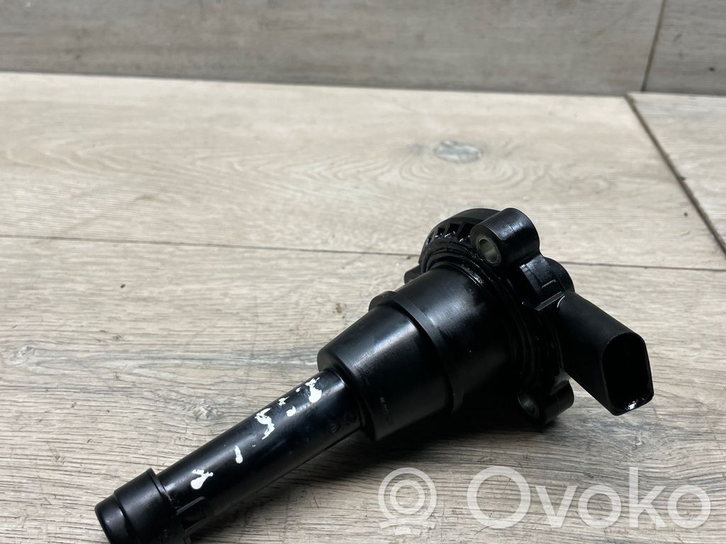Audi Q7 4L Oil level sensor 