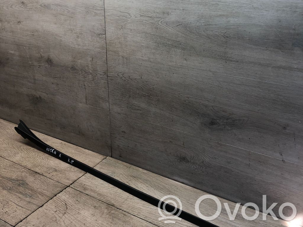 Opel Astra K Windshield trim 