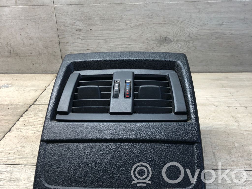 BMW 1 F20 F21 Rear air vent grill 