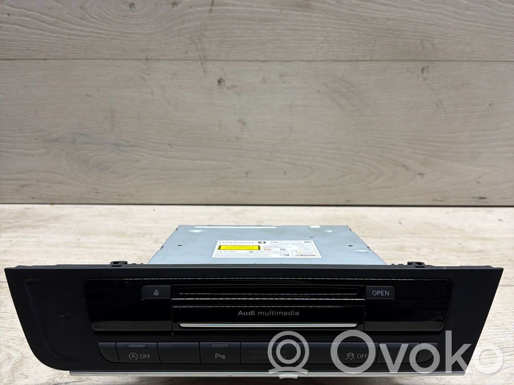 Audi A6 C7 Panel / Radioodtwarzacz CD/DVD/GPS 