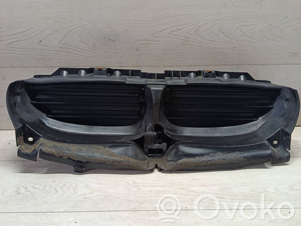 BMW 5 E60 E61 Lufteinlass Luftführung 