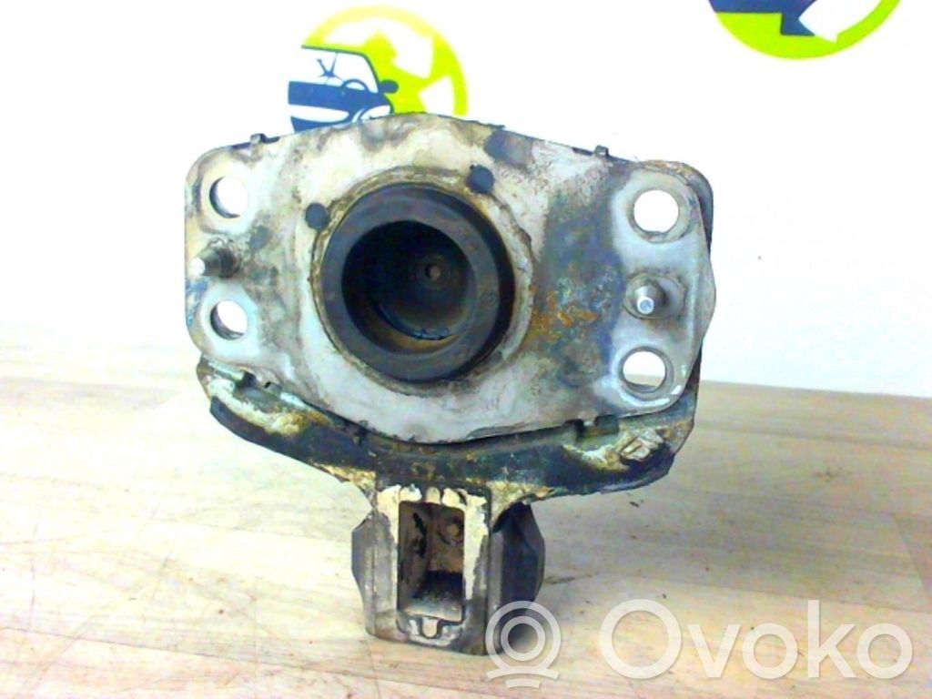 Renault Master II Engine mount bracket 