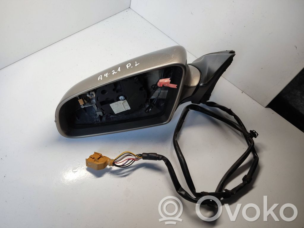 Elektryczne lusterko boczne drzwi przednich   E1010681,8E0857507B,8E1858531A