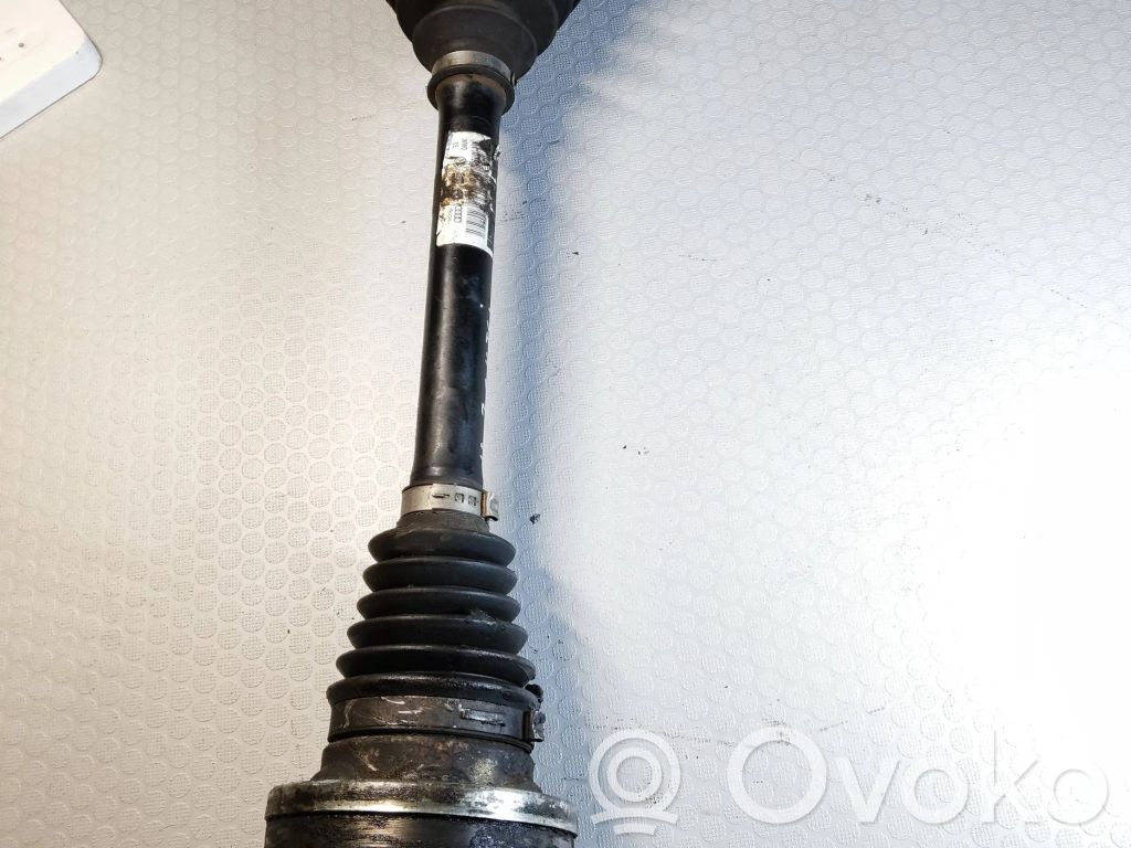 Volkswagen Golf V Półoś przednia 