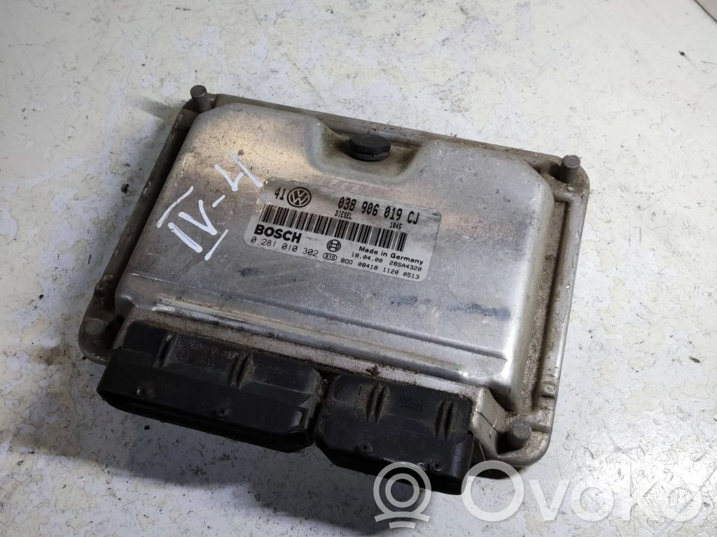 Engine control unit/module   038906019CJ,28SA4320,0281010302