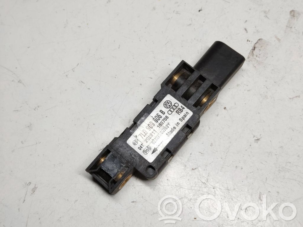 Volkswagen Touareg I Airbagsensor Crashsensor Drucksensor 
