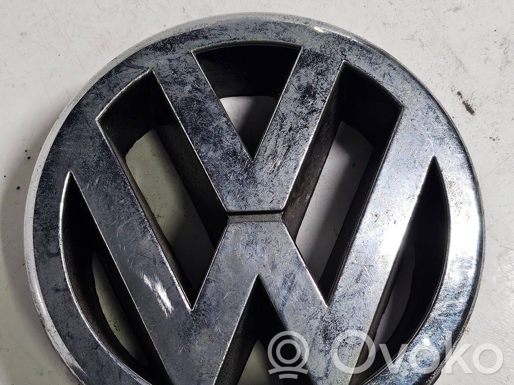 Volkswagen Jetta IV Etusäleikkö 