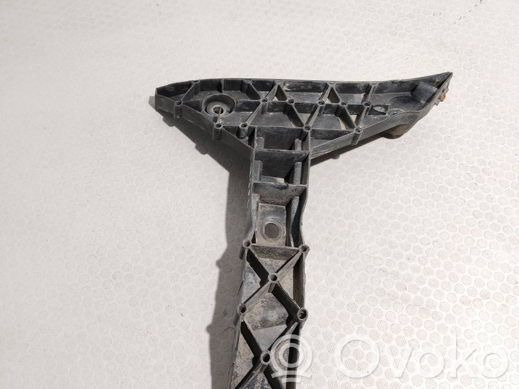 Volkswagen II LT Front bumper mounting bracket 