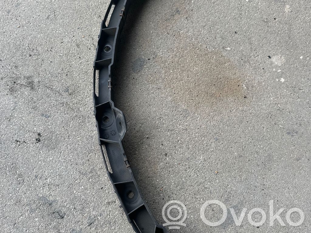 Audi A2 Aizmugurējā bufera montāžas kronšteins 