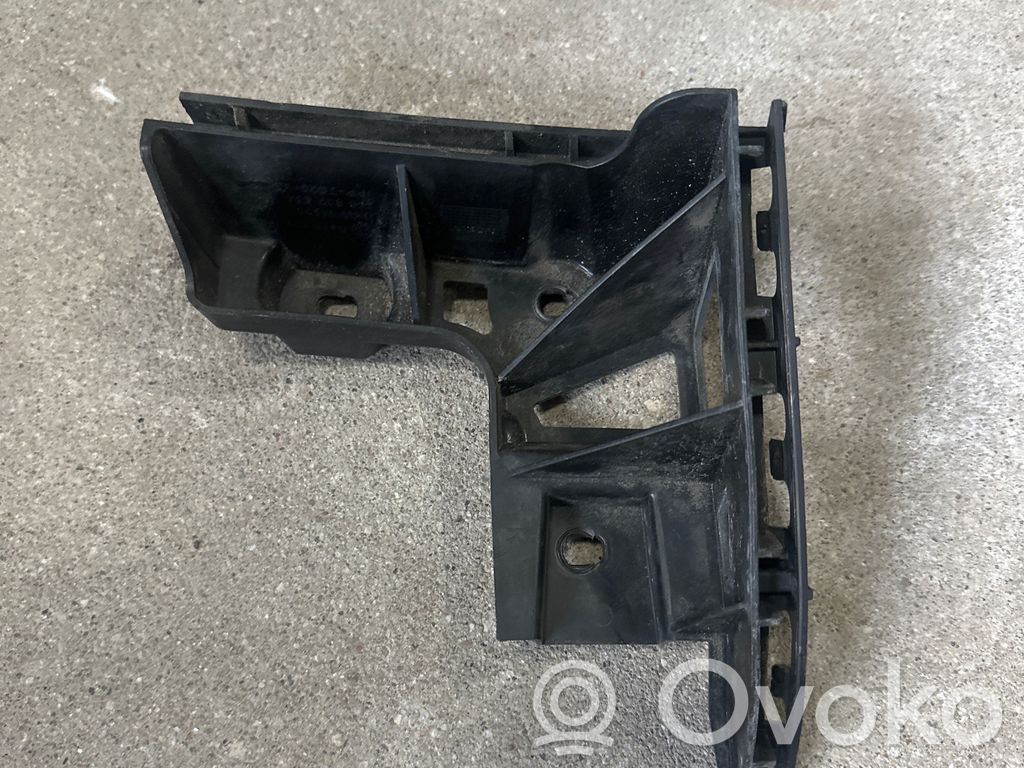 Volkswagen Touran II Uchwyt / Mocowanie zderzaka tylnego 