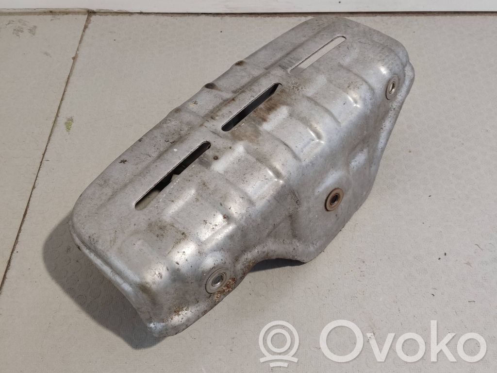 Volkswagen Golf VI Moottoritilan lämpökilpi 