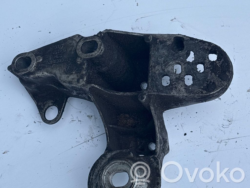 Engine mounting bracket   4B0199351A