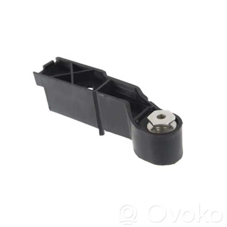 Audi A6 S6 C6 4F Front bumper mounting bracket 