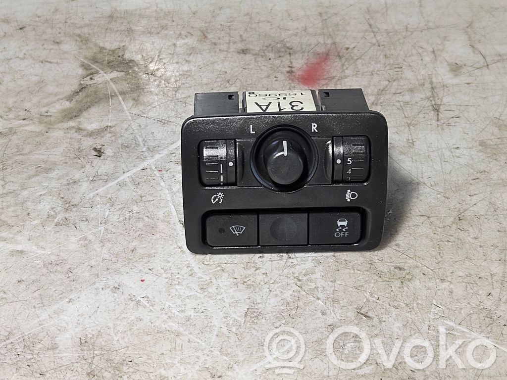 Subaru Legacy Wing mirror switch 