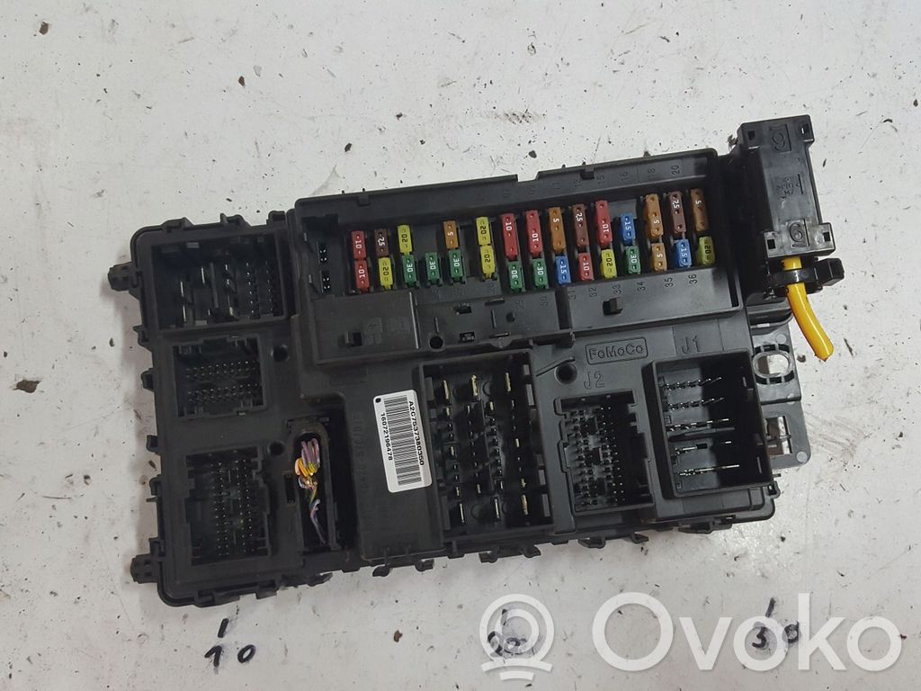 Ford Mondeo MK V Fuse module 