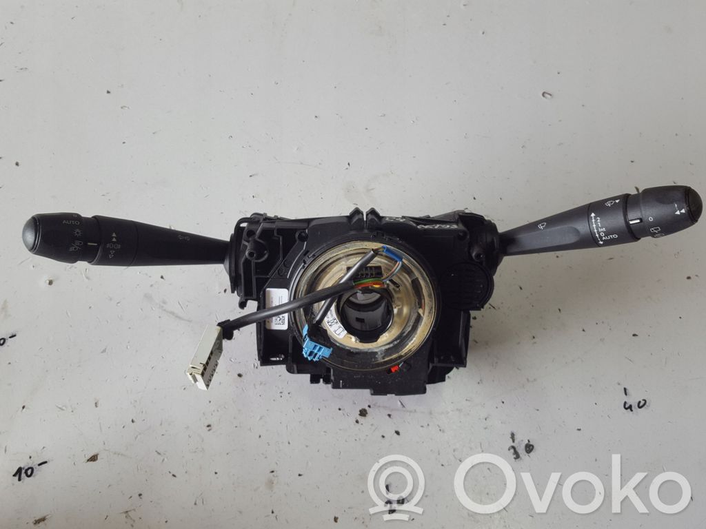 Citroen C4 Cactus Wiper turn signal indicator stalk/switch 