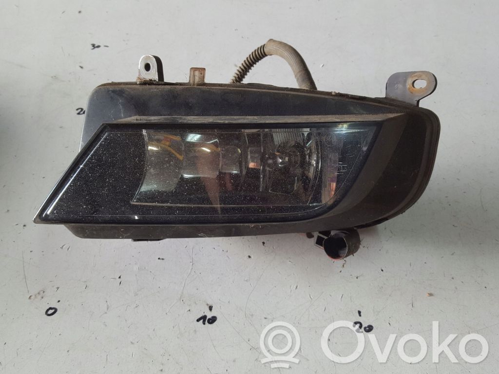Audi A4 S4 B8 8K Etusumuvalo 