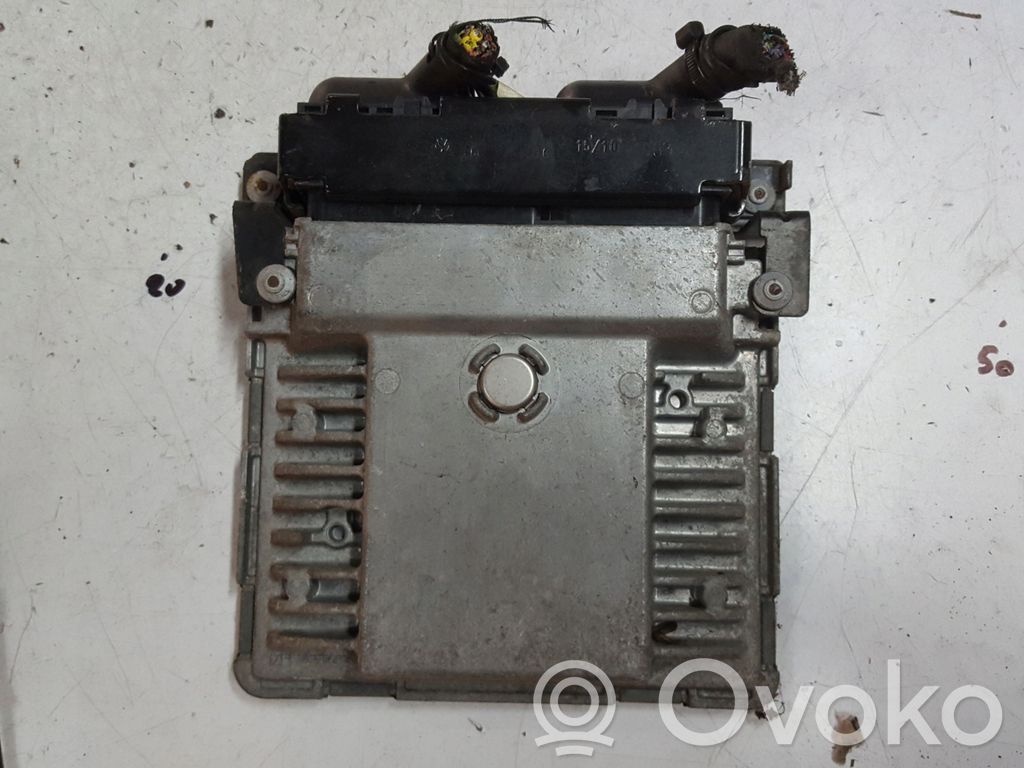 Skoda Roomster (5J) Engine control unit/module 