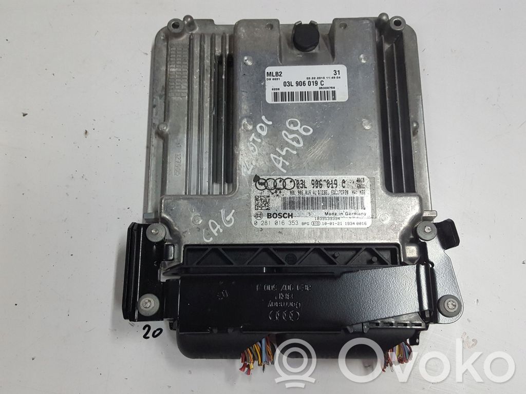Audi A4 S4 B8 8K Engine control unit/module 
