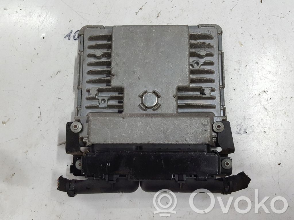 Engine control unit/module   03F906070JD