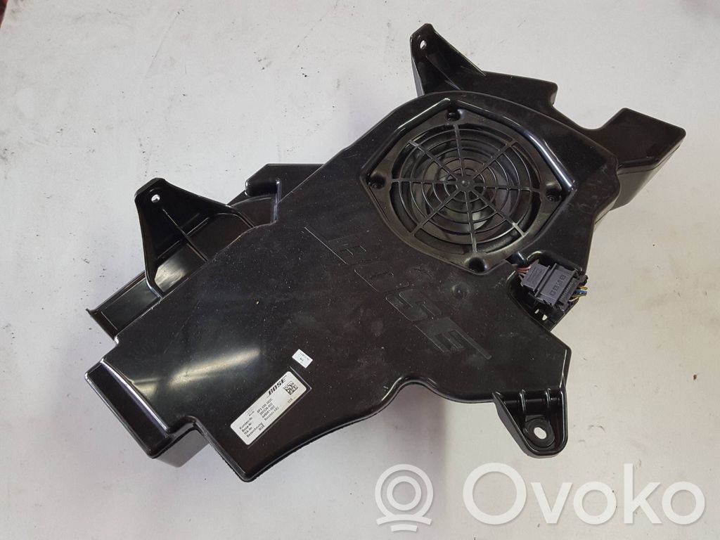Audi A3 S3 8P Altavoz subwoofer 
