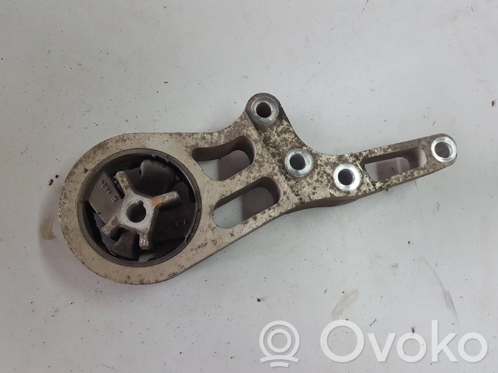 Volvo V40 Engine mount bracket 
