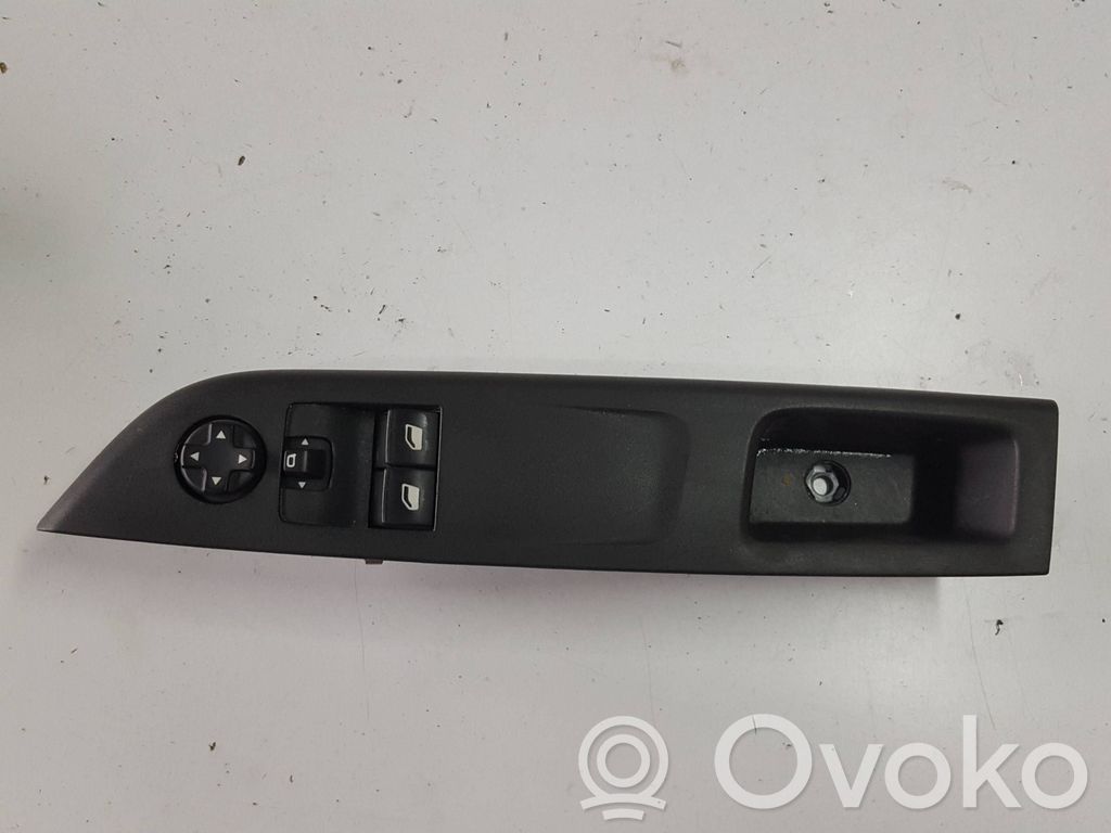 Opel Corsa F Interruptor del elevalunas eléctrico 