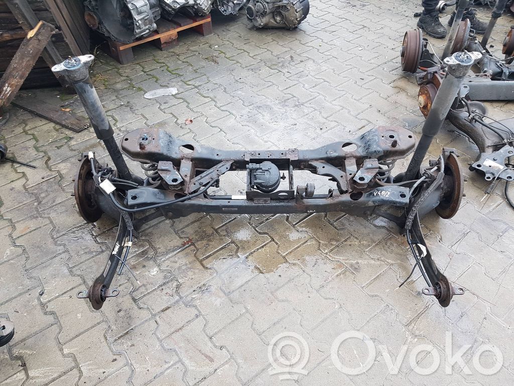 Volvo V40 Cadru auxiliar spate 
