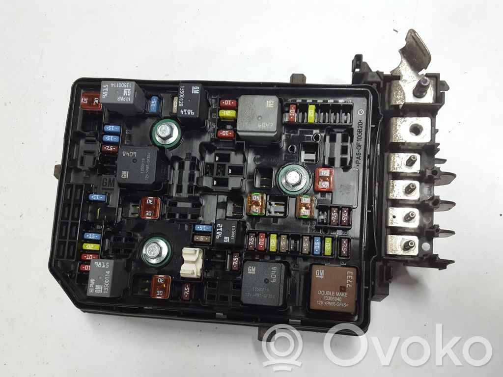 Ramka / Moduł bezpieczników   39119225XAUTOPX,39119225