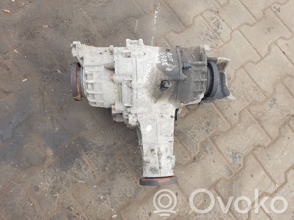 Audi A4 S4 B8 8K Galinis reduktorius 