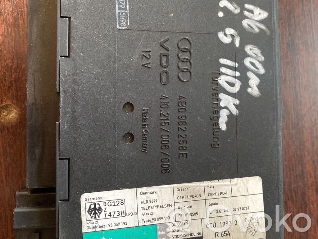 Audi A6 S6 C5 4B Komforto modulis 