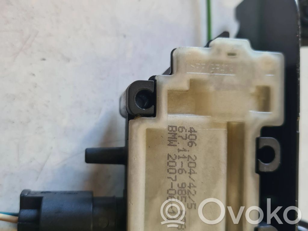 BMW 5 E60 E61 Verrouillage du bouchon du réservoir de carburant 