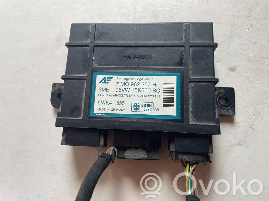 Seat Alhambra (Mk1) Module confort 