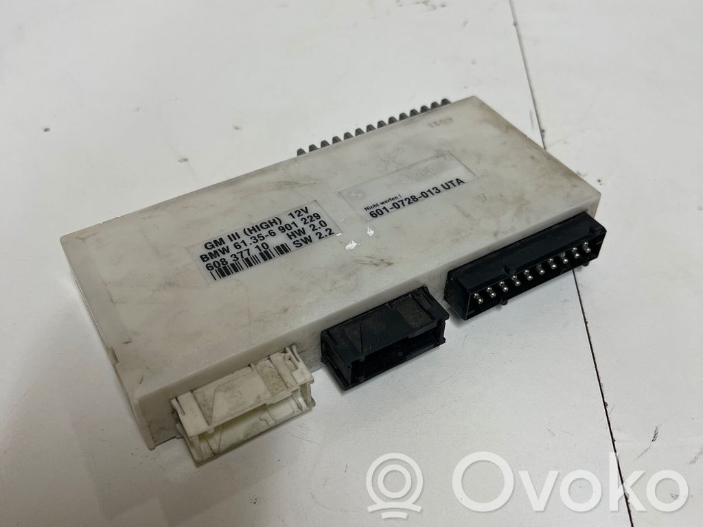 BMW 5 E39 Komforto modulis 