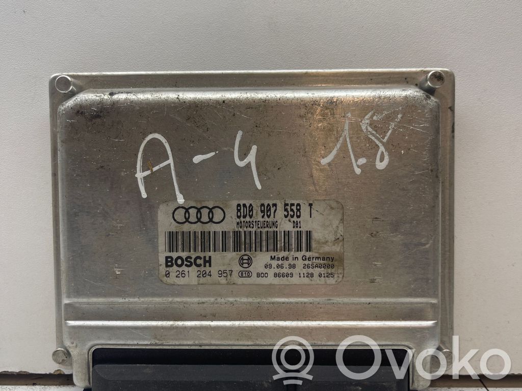 Engine control unit/module   8D0907558T