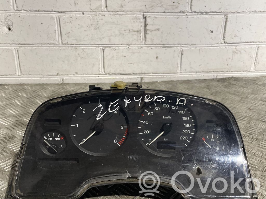 Opel Zafira A Speedometer (instrument cluster) 