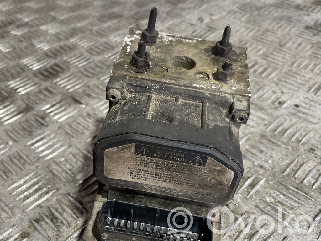 Toyota Corolla Verso AR10 ABS Blokas 