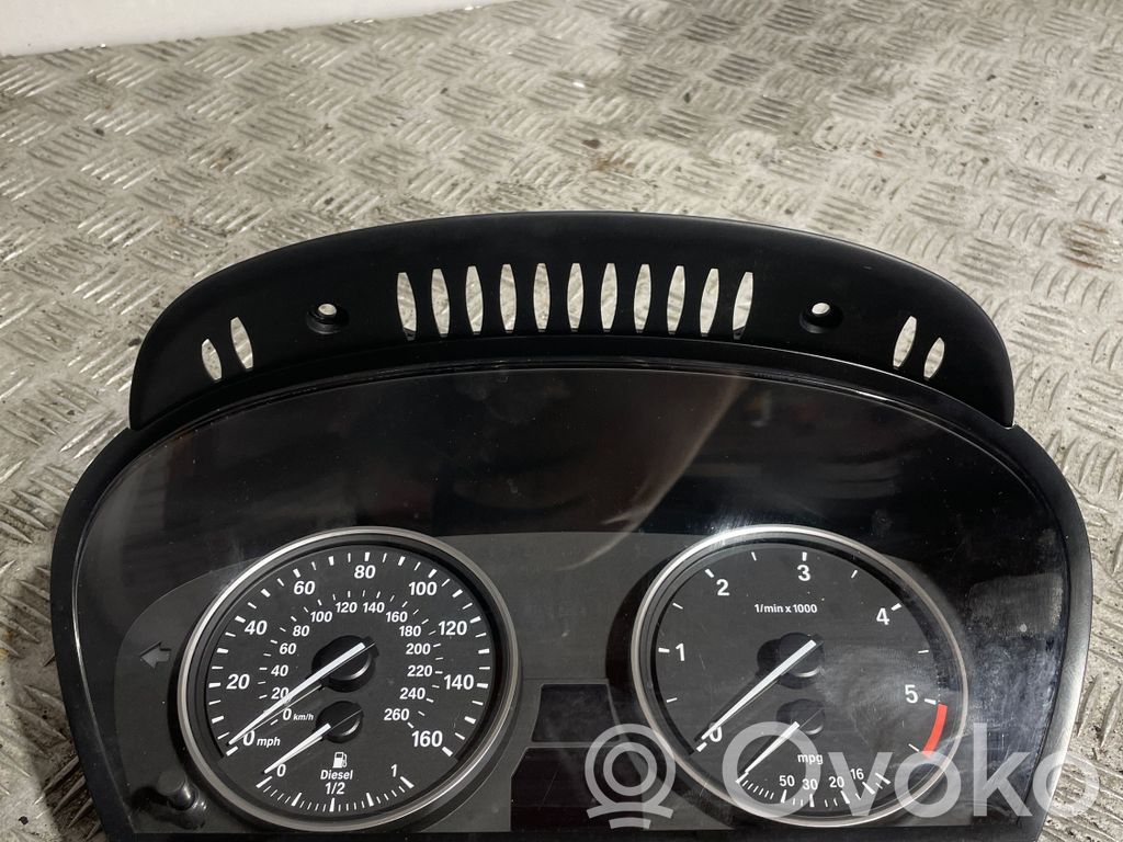 BMW 5 E60 E61 Speedometer (instrument cluster) 