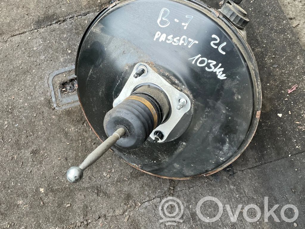 Volkswagen PASSAT B7 Wspomaganie hamulca 