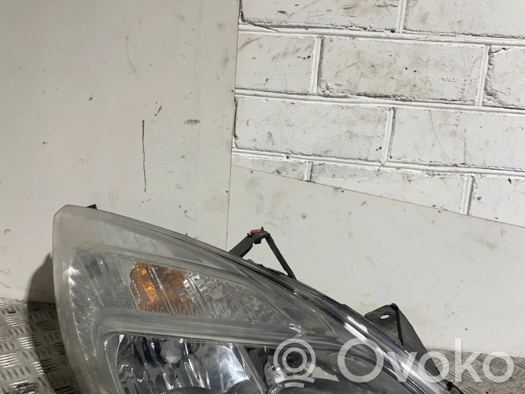 Opel Meriva B Scheinwerfer 